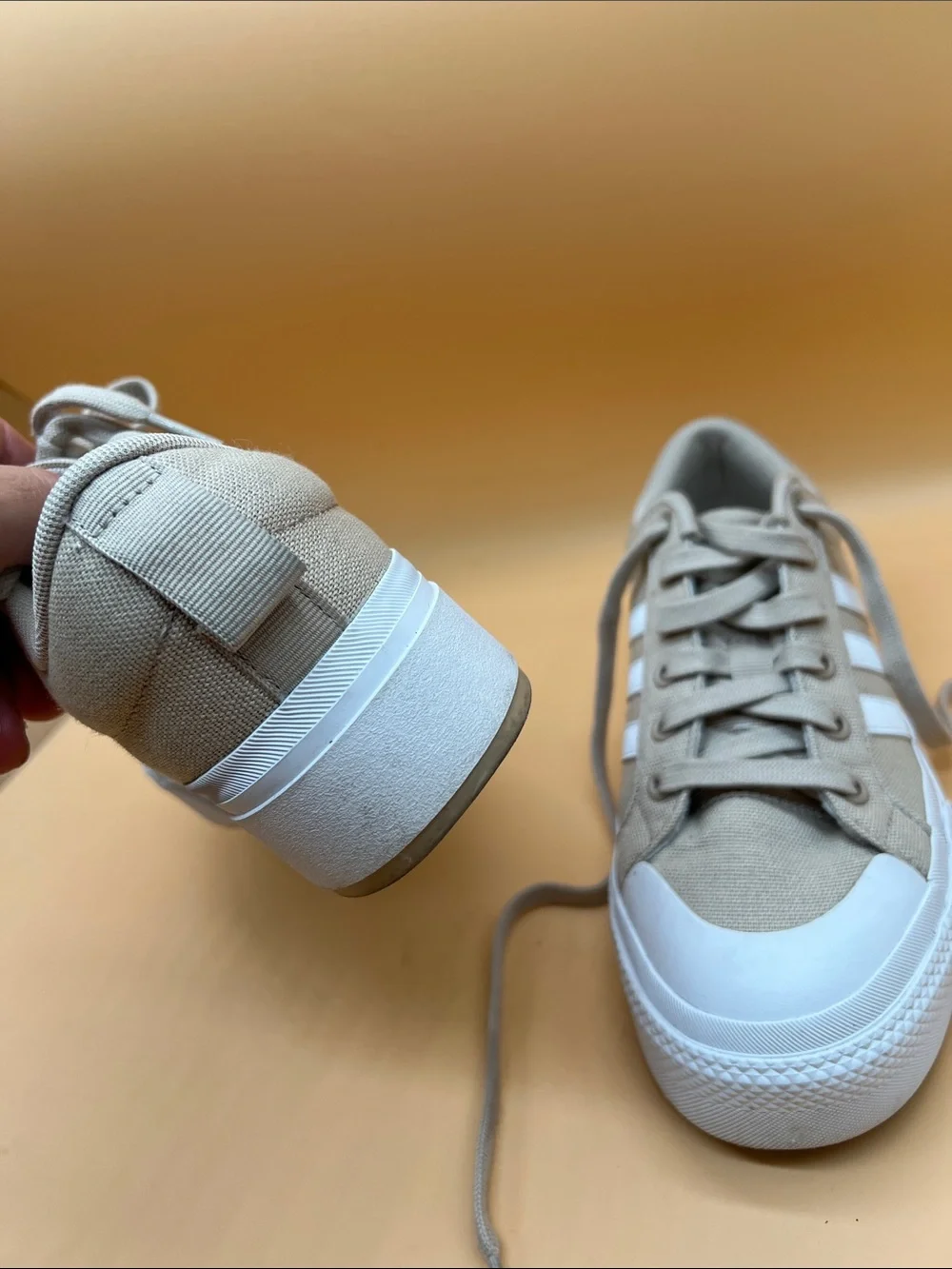 Adidas Women's Bravada 2.0 Platform 'Clay Brown' Shoes size 6